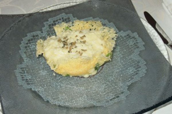 Risotto al Franciacorta e tartufo nero in cialda di Grana | Hostaria Uva Rara - Monticelli Brusati
