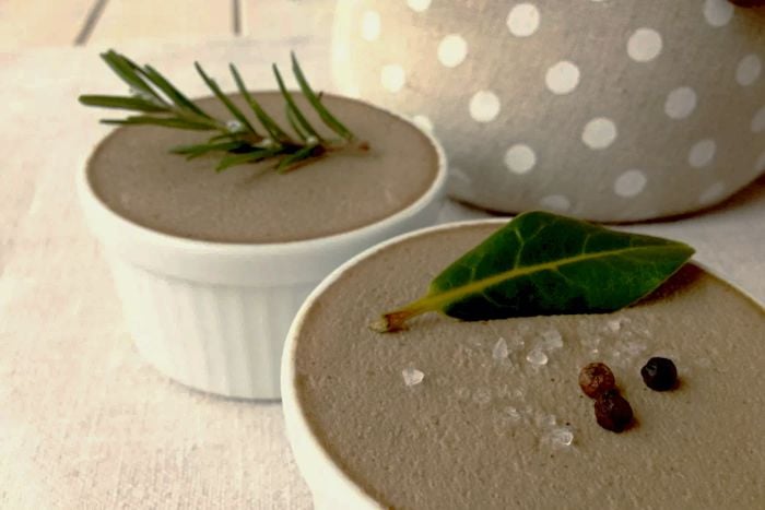 Mousse di fegatini di pollo