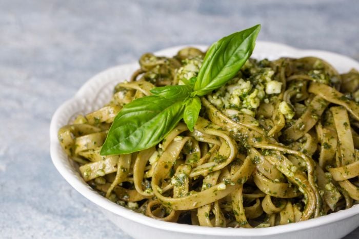 Tagliatelle al pesto di rucola