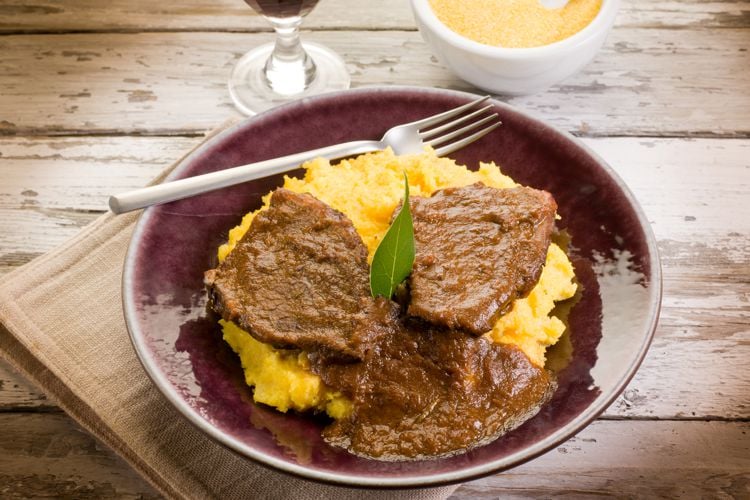Stufato con polenta