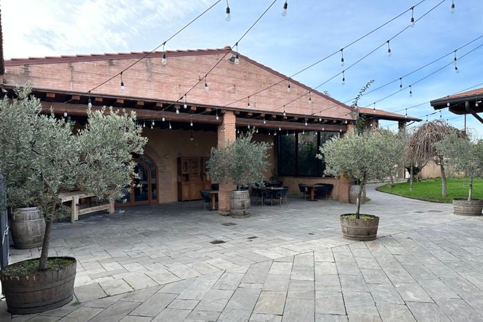 Trattoria Al Burnec - Adro - Esterno giorno