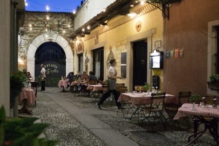 Antica Osteria La Grotta - Esterno