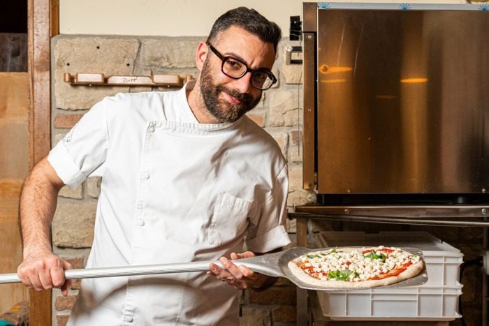 Il mastro pizzaiolo Antonio Pappalardo