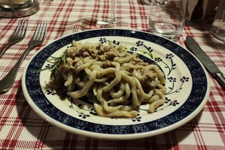 Antica Trattoria del Ponte - Brescia Sant'Eufemia - Pici al cibreo di coniglio e funghi secchi