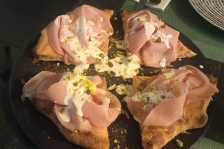 DomArt - Ristorante PizzaLab - Brescia - Pizza fritta e mortazza