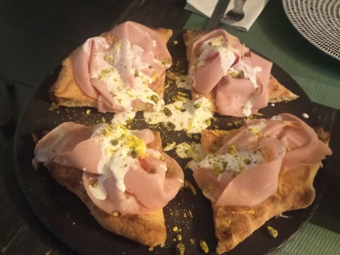 Dom Art - Ristorante Pizzeria Lab - Brescia - Pizza fritta e mortazza