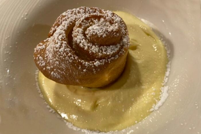 La Dama Bianca - Bornato - Torta di rose