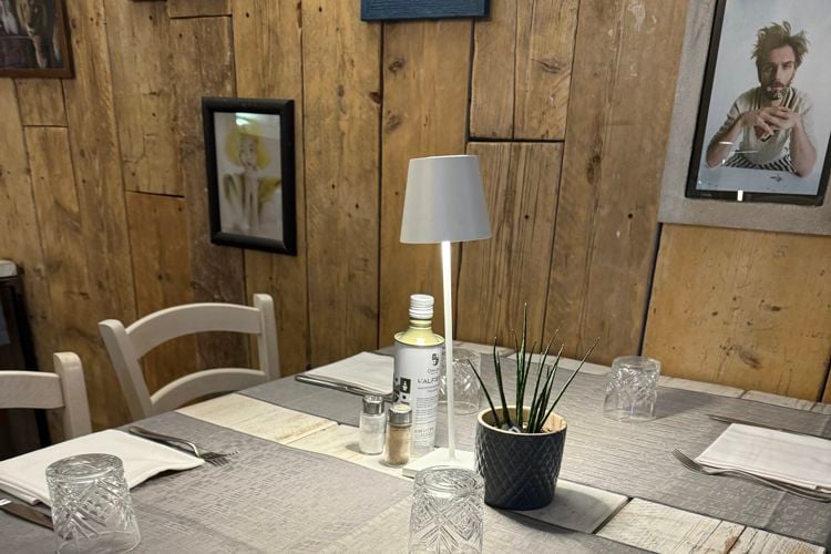 Ristorante Pizzeria Barracuda - Bagnolo Mella - Posto Tavola