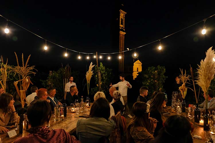 Metti una cena in vigna a Capriano del Colle Finil del Pret