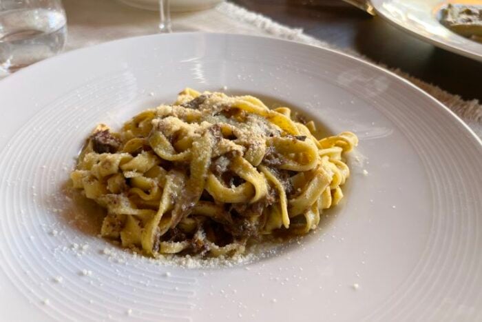 Agriturismo Vallalta - Botticino - Tagliatelle fatte in casa al salmì di lepre