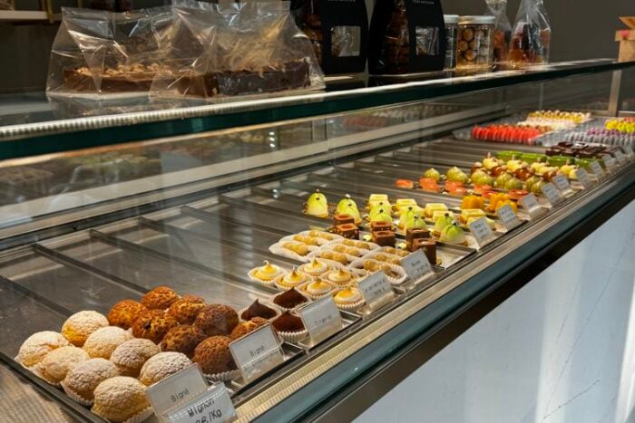 Pasticceria L'Elite - Cologne - Bancone