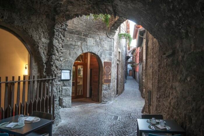 Ristorante La Vecchia Fontana - Bienno - Esterno